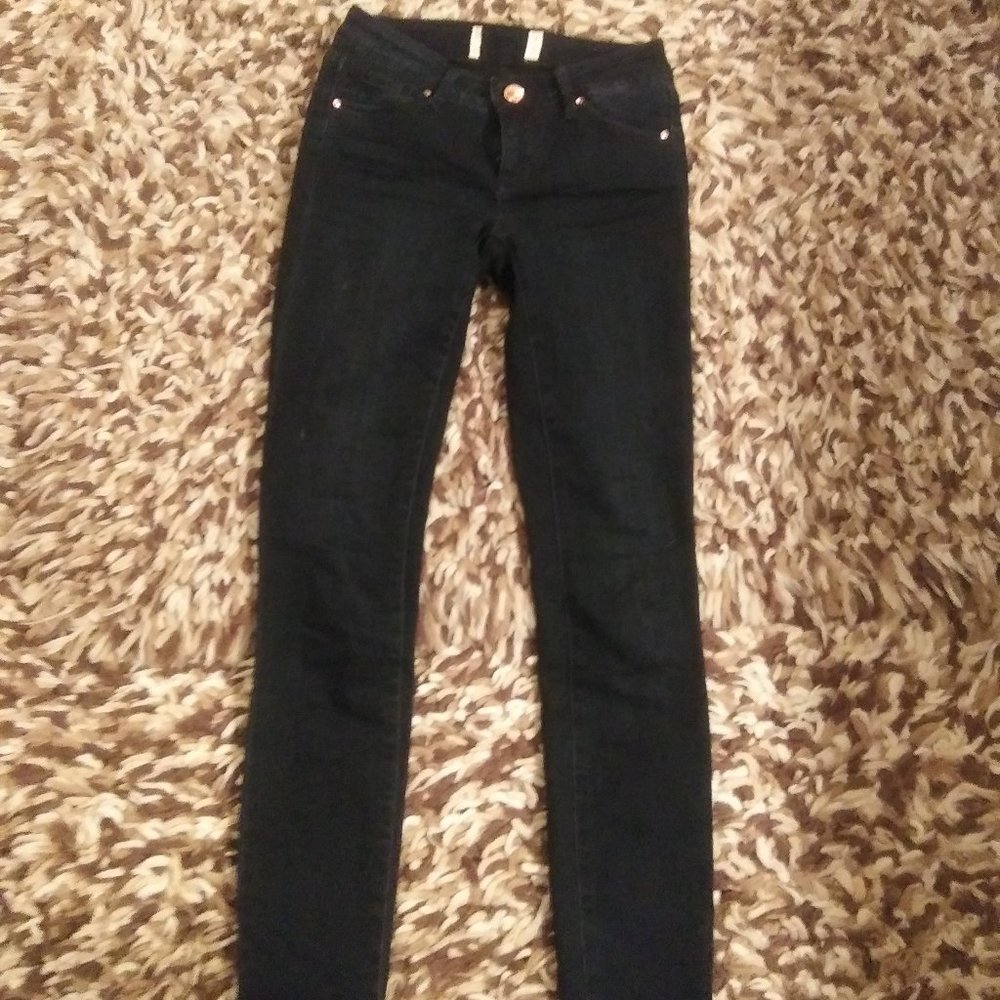 Rachel Roy blue denim skinny jeans